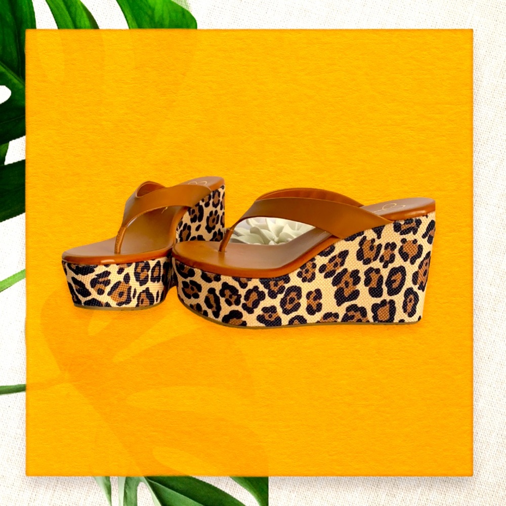 NWOB Jessica Simpson Stilla Wedge Sandal Leopard